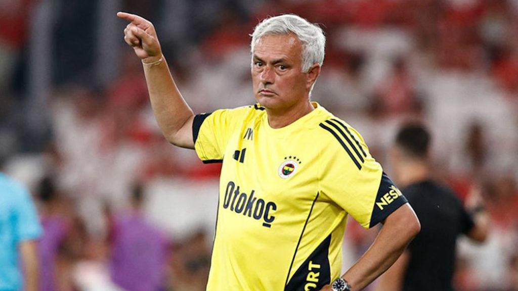 Fenerbahçe’de transfer krizi. Mourinho suçu Ali Koç’a attı
