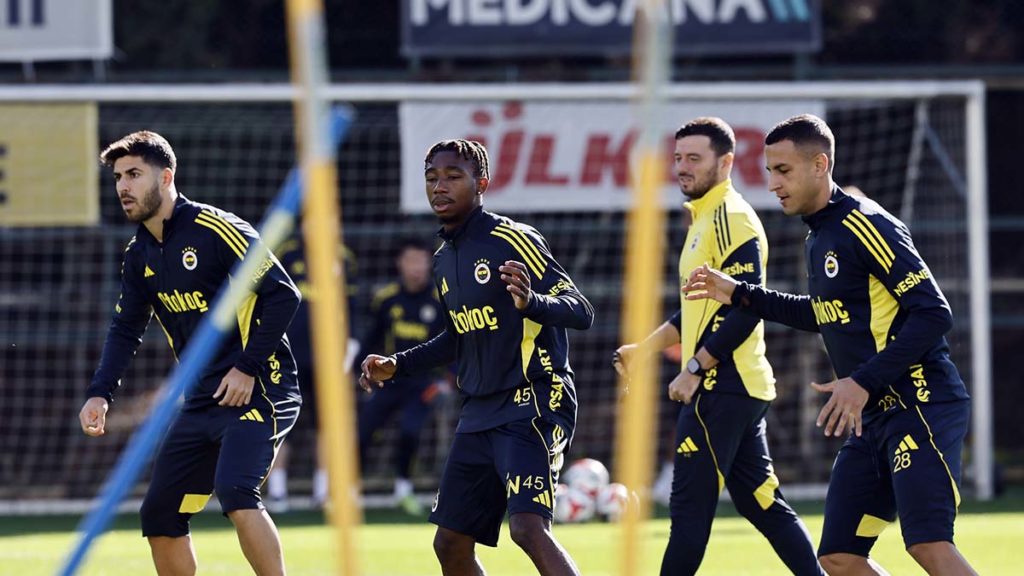 Fenerbahçe’de sakatların durumu ne? Galatasaray derbisinde kimler forma giyemeyecek?