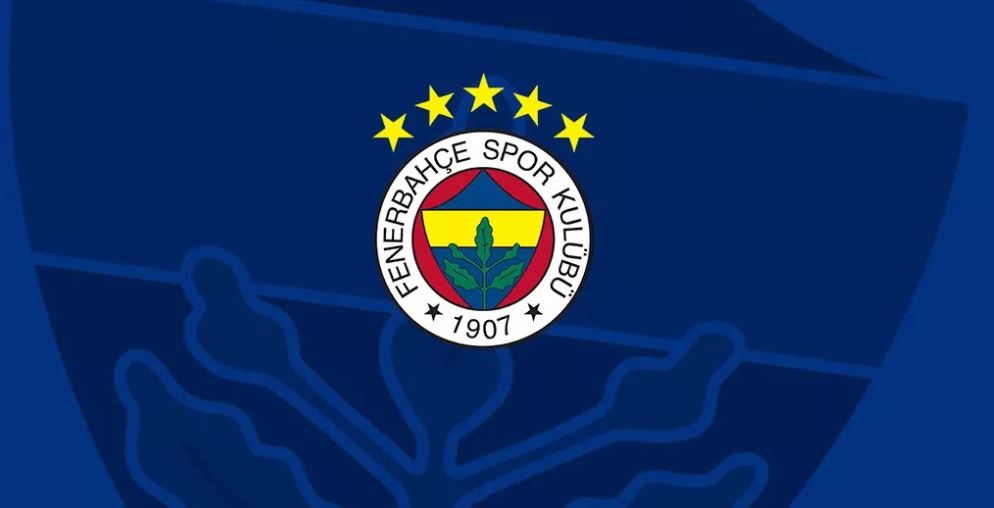 Fenerbahçe’ye yıldız futbolcusundan kötü haber! Kadro dışı bırakıldı