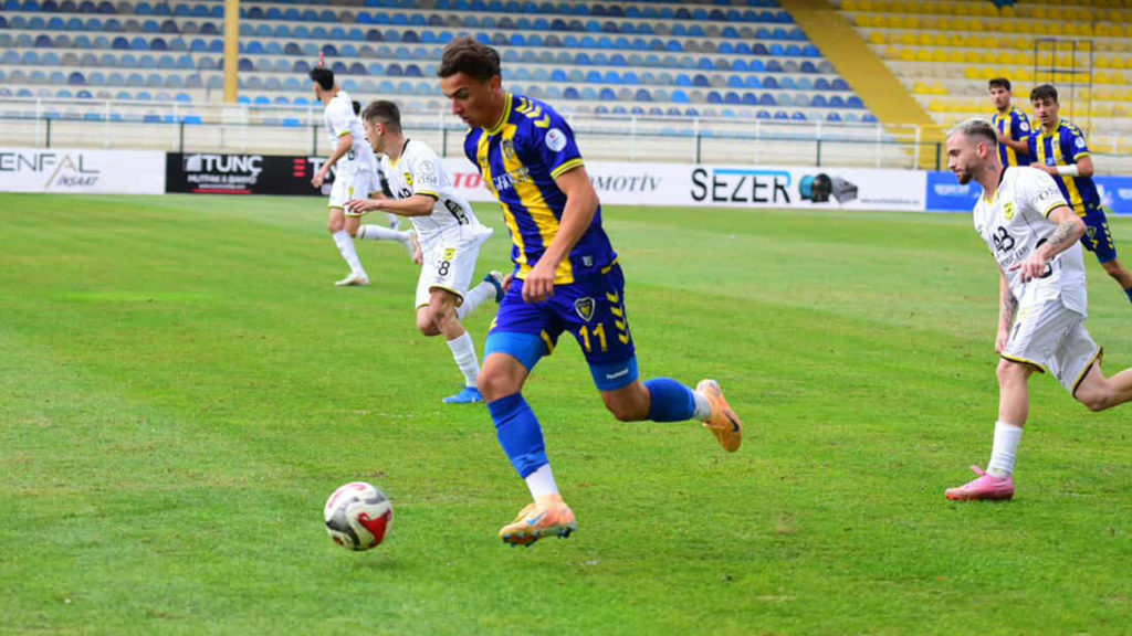 Naili Çağlayan Bakar kimdir? Türk futbolunun yeni sol ayaklı genç yeteneği! Naili Çağlayan Bakar hangi takımda oynuyor?