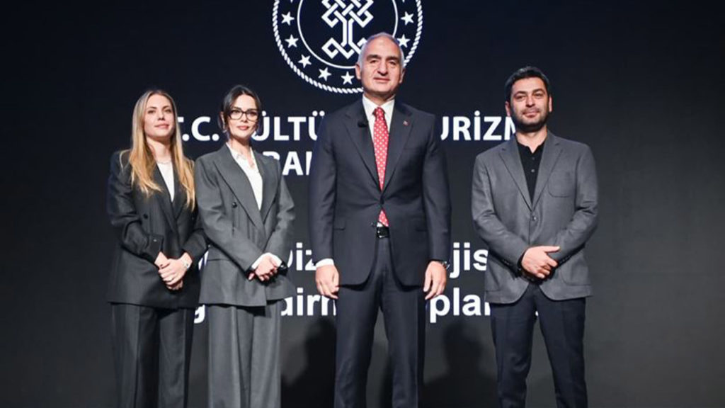 TÜRK DİZİLERİ ARTIK TÜRKİYE’NİN KÜRESEL TANITIM ELÇİSİ