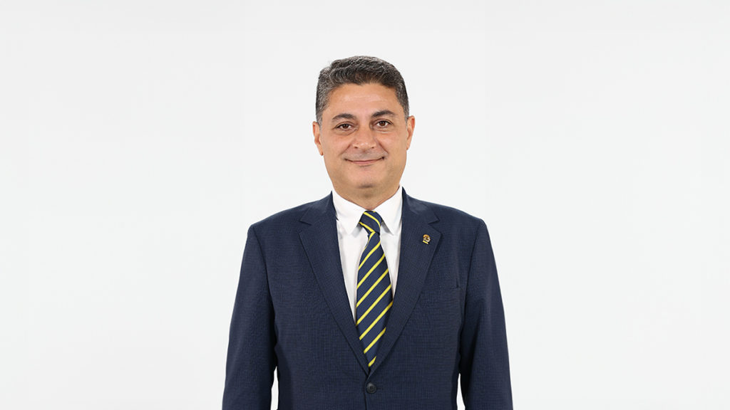 Fenerbahçe’nin çalışkan arıları Adem Köz ve Ali  Gürbüz