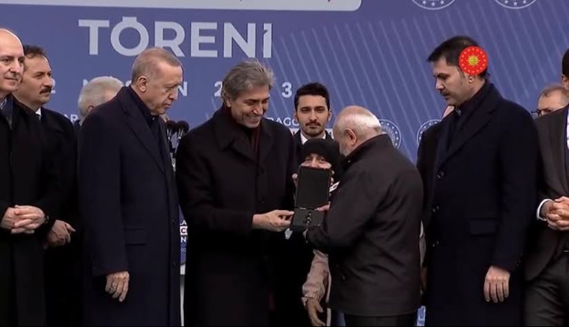 Cumhurbaşkanı Erdoğan’ın gözbebeği! Nereye giderse sağ kolunda Mustafa Demir var